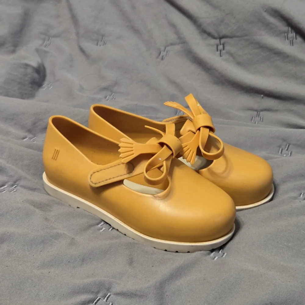 Mini Melissa Classic  Mary Jane (Toddler) sz 9 Mustard Yellow Preppy Boho